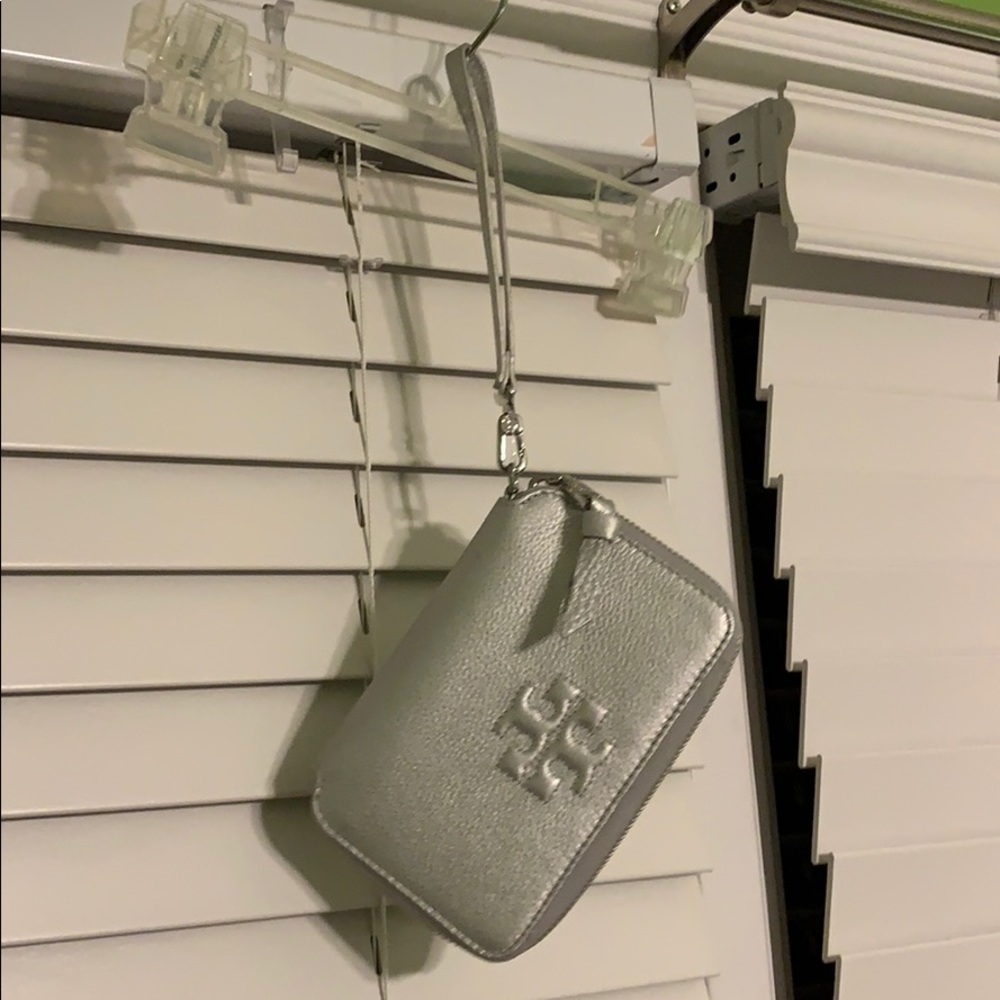 Tory Burch wallet/clutch